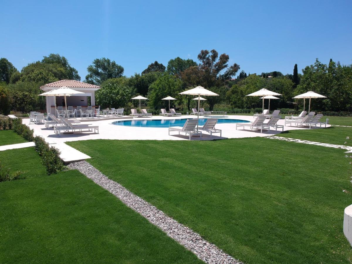 Santos Luxury Apartments Дассия Экстерьер фото